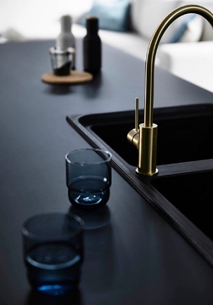 AbsoluteMatte-Black-Kitchen-Benchtop-304x434