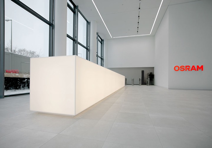 Caption-LG-Osram-Entrance-864x604.jpg