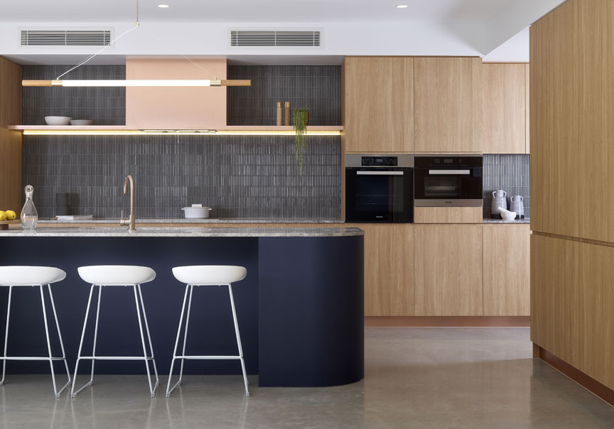 Caption-LX-GRAYA-Kitchen-864x604