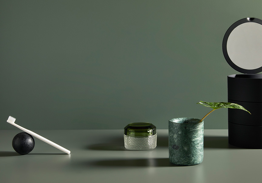 Laminex Green Slate paired with Dulux Spiralina