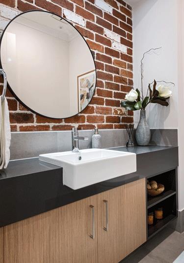 inner-urban-bathroom